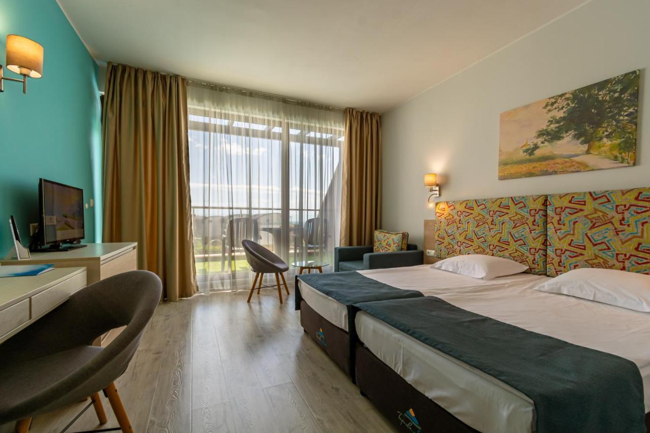 Topola Skies Resort & Aquapark Kavarna Exterior foto