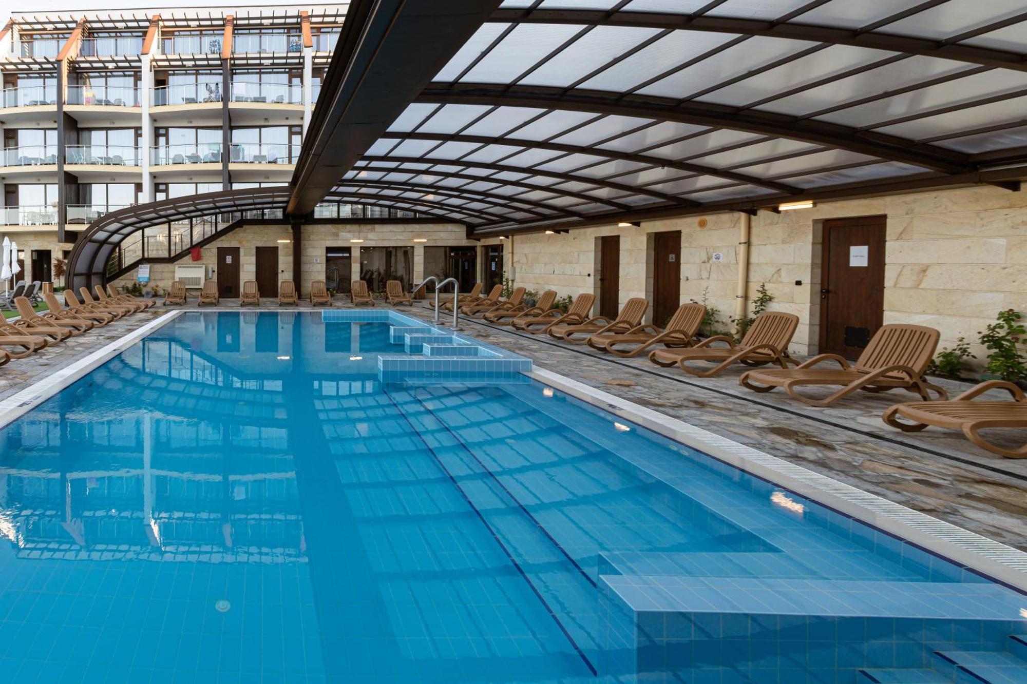 Topola Skies Resort & Aquapark Kavarna Exterior foto