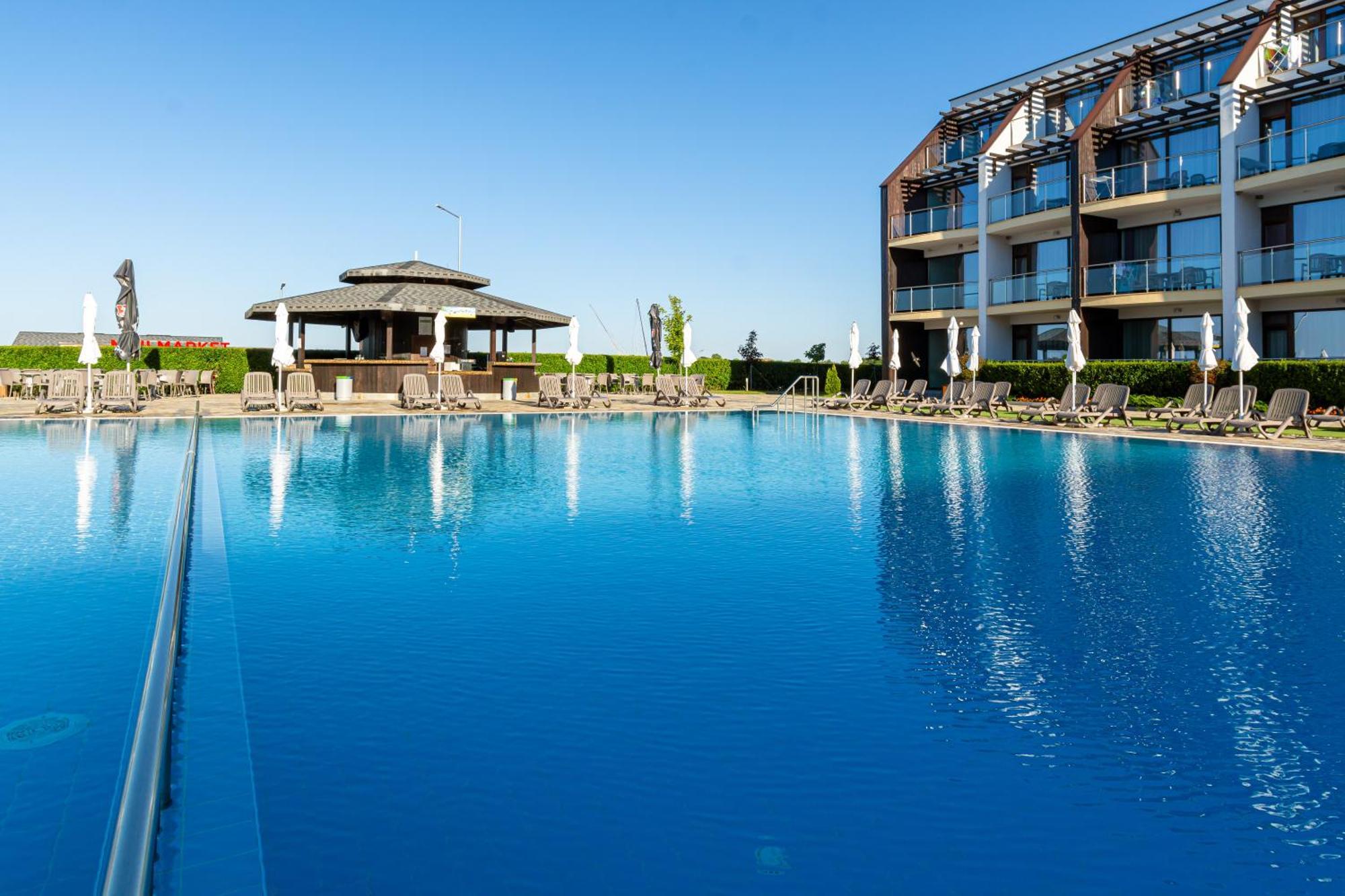 Topola Skies Resort & Aquapark Kavarna Exterior foto