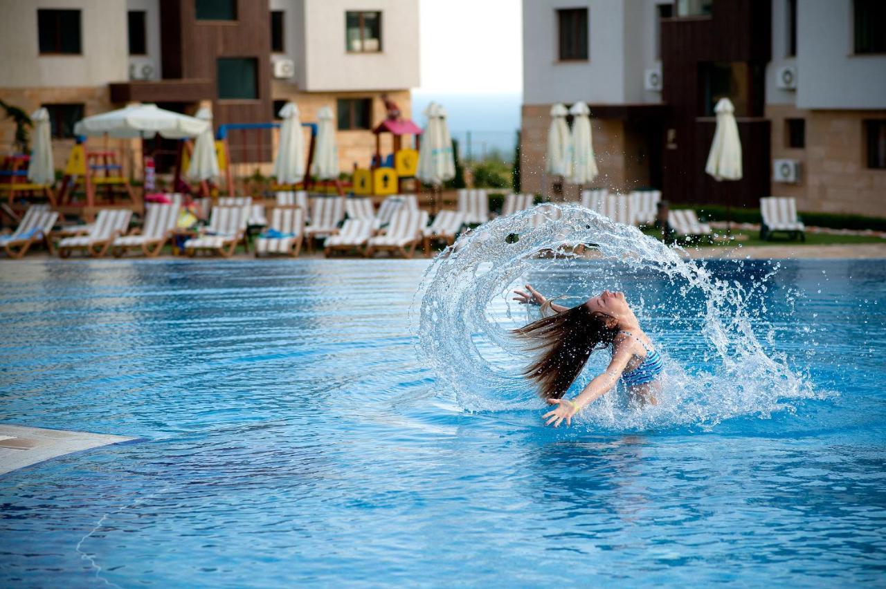Topola Skies Resort & Aquapark Kavarna Exterior foto